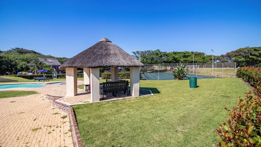 4 Bedroom Property for Sale in Cove Rock Eastern Cape